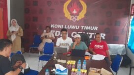 Tim Penjaringan dan Penyaringan (TPP) KONI Lutim menggelar konferensi pers terkait persiapan Musyawarah Olahraga Kabupaten Luar Biasa di Sekretariat KONI Lutim, Selasa, (03/06/25)