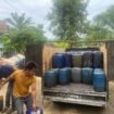 Unit Tipidter Polres Lutim mengamankan puluhan jeriken BBM bersubsidi di Dusun Labose, Desa Harapan, Kecamatan Malili, Selasa, (17/06/25)
