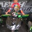 M Hilal, pembalap cilik Hafiz Motor Sorowako berfoto di paddock Sirkuit Taman Sayang Puncak Indah, Minggu (01/06/25)