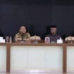 Bupati Luwu Timur, Irwan Bachri Syam saat melakukan pertemuan dengan Anggota BPD beberapa waktu lalu.