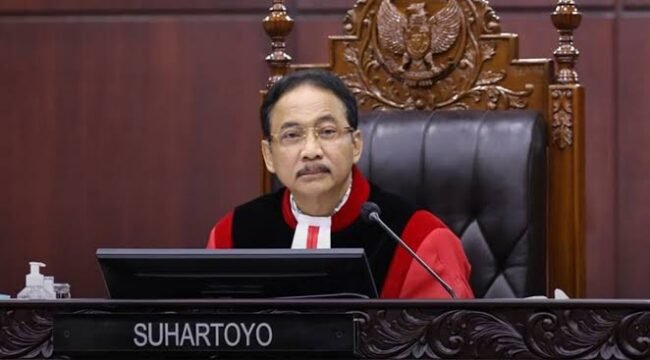 Ketua MK RI, Suhartoyo 