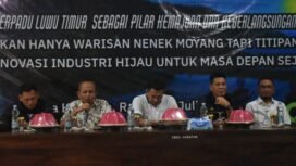Sosialisasi dan Konsultasi Publik PT KITLT di Kantor Desa Harapan, Rabu, (02/07/25).