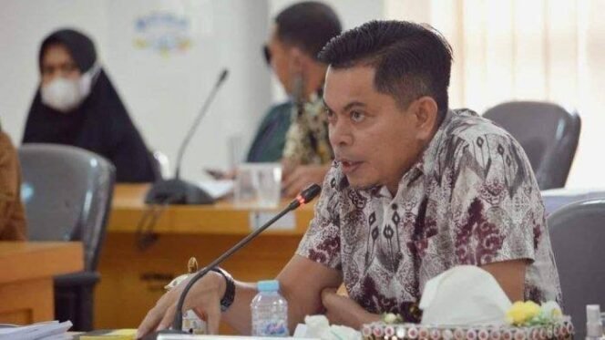 
					Anggota DPRD Lutim, Wahidin Wahid 