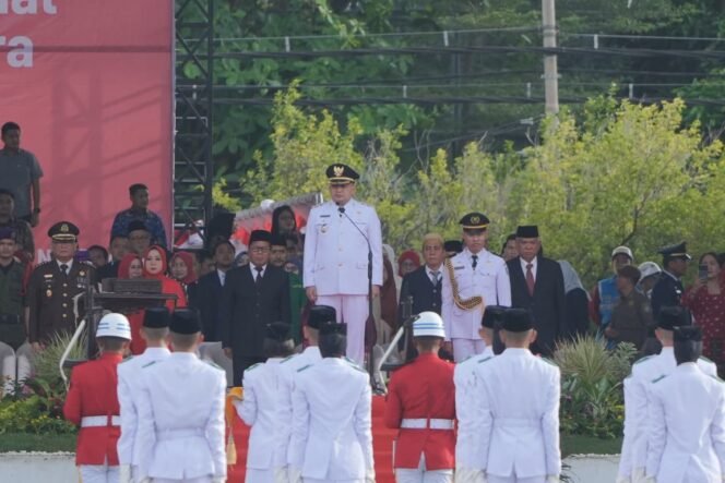
					Walikota Makassar, Munafri Arifuddin jadi Irup HUT Ke 80 di Lapangan Karebosi, Minggu, (17/08/25)