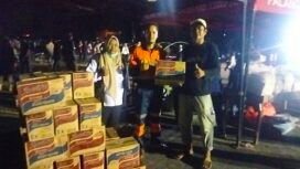 Bantuan dari PT GVK diserahkan ke tim dinas sosial Pemkab Lutim untuk korban bencana kebakaran di Sorowako, Rabu, (27/08/25)