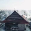 Kondisi Gedung DPRD Kota Makassar setelah dibakar, Sabtu, (30/08/25).