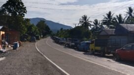 Antrian panjang di  SPBU Tokalimbu, Selasa, (16/09/2025). Foto. (ist)