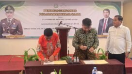 Penandatanganan MoU PT POMU dengan Kejati Sulsel di Hotel Aston, (18/09/2025). 