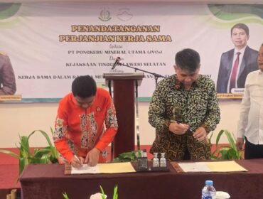 Penandatanganan MoU PT POMU dengan Kejati Sulsel di Hotel Aston, (18/09/2025). 
