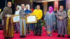 Pemkot Makassar berhasil meraih tiga penghargaan sekaligus, dalam momentum HUT Sulsel ke-356.