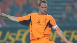 Frank de Boer, santer dikaitkan akan melatih Timnas Indonesia.