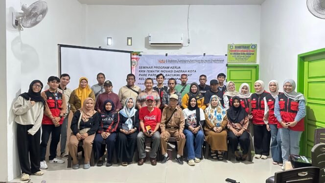 
					Seminar Program Kerja di Kelurahan Bumi Harapan, Kota Parepare, Senin, 05 Januari 2026