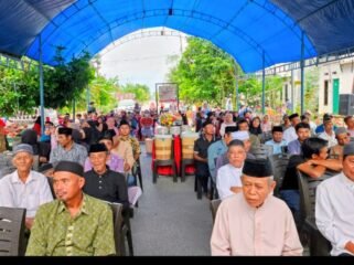 Masyarakat hadiri reses perseorangan Anggota DPRD Lutim, Muh Nur di Kecamatan Wotu, Minggu (08/03/2026)