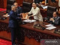 Rapat Paripurna DPR mengetuk palu pengesahan UU APBN 2027