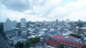 Pemandangan Kota Makassar, lokasi peristiwa pria 67 tahun di kanal Batua Raya