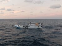 Perahu nelayan di Selat Makassar