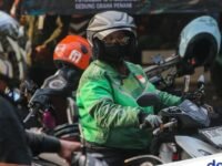 Pengemudi ojek online