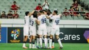 Pemain Persib Bandung berlaga menghadapi FC Seoul di ACL Two