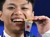 Rahmat Erwin Abdullah Sabet Emas Kelas 75 Kg Asian Games 2026, Dua Rekor Dunia Terpecahkan