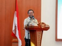 Gubernur Sulawesi Selatan Andi Sudirman Sulaiman