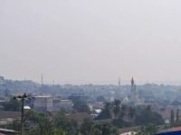 Kabut asap menyelimuti Kota Parepare, Sulawesi Selatan