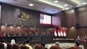 MK Gelar Sidang Putusan Sengketa Syarat Pendidikan Gibran Malam Ini
