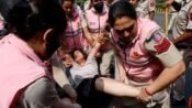 Polisi Delhi Tahan Puluhan Demonstran dan Pemimpin Oposisi Jelang Aksi "Selamatkan Demokrasi